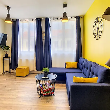 Appartement - Parking Prive Gratuit, Proche Centre-Ville Et Gare De Saint-Omer Saint-Omer (Pas-de-Calais) Exterior foto