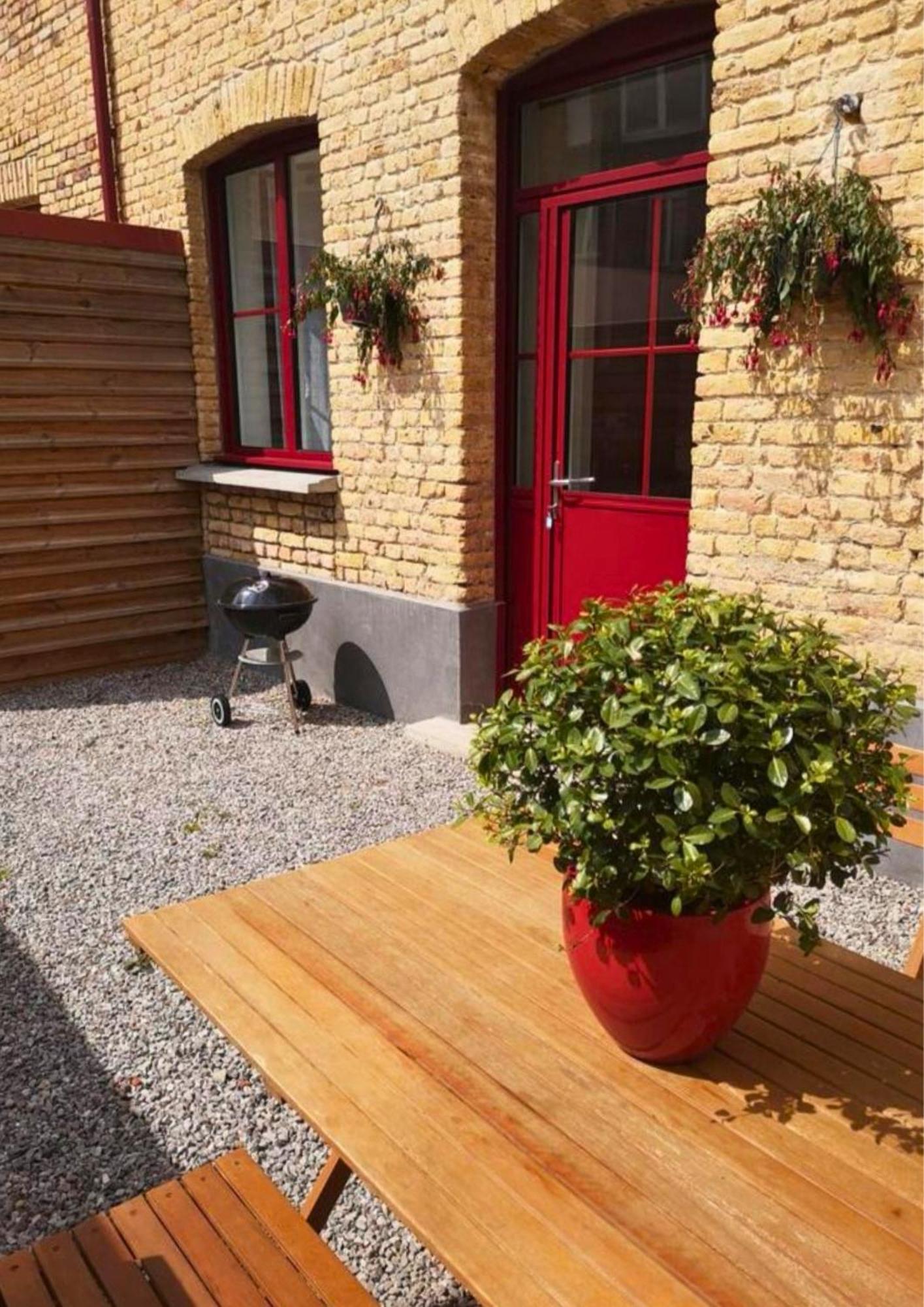 Appartement - Parking Prive Gratuit, Proche Centre-Ville Et Gare De Saint-Omer Apartment Saint-Omer (Pas-de-Calais)