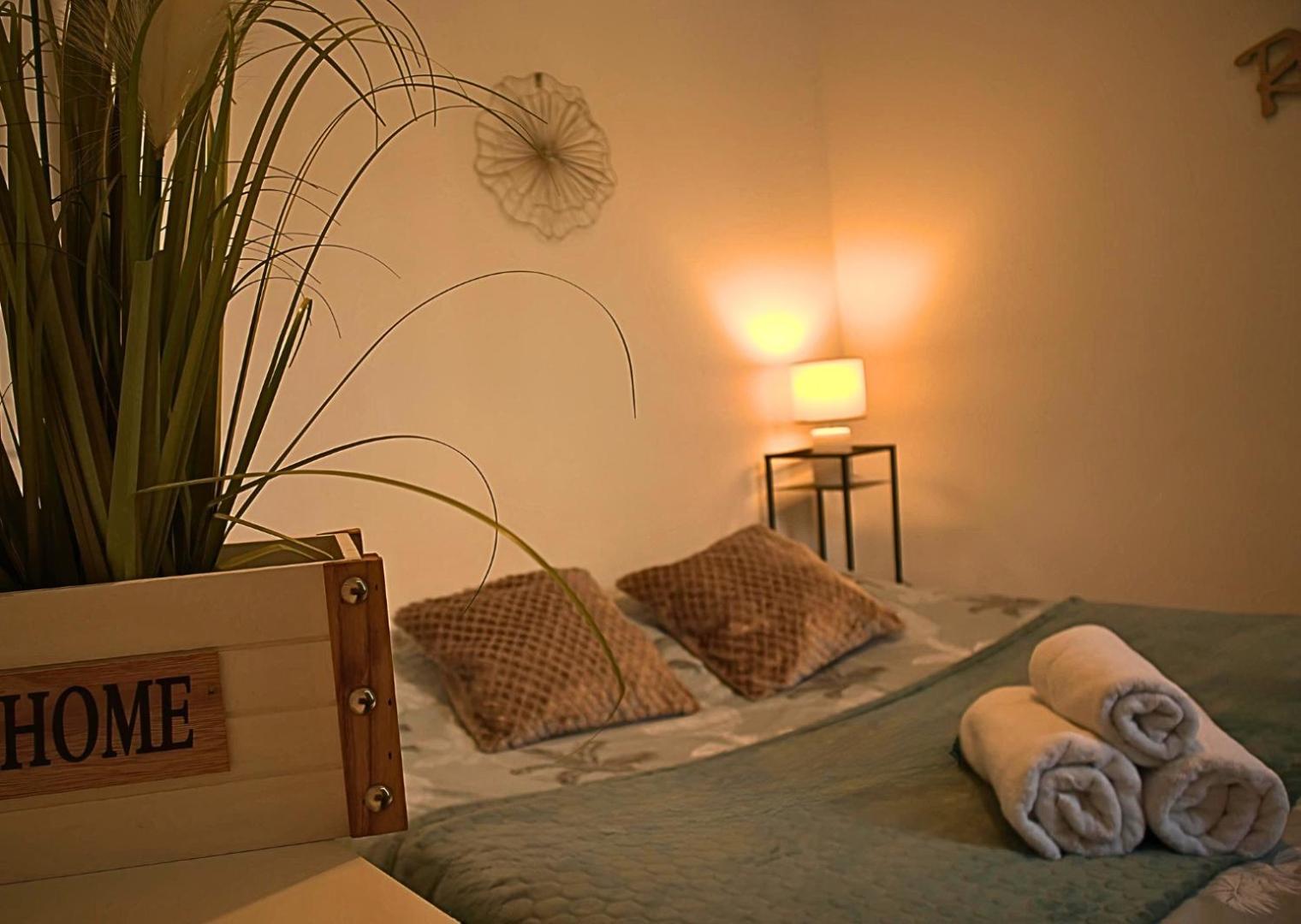 Appartement - Parking Prive Gratuit, Proche Centre-Ville Et Gare De Saint-Omer Saint-Omer (Pas-de-Calais)