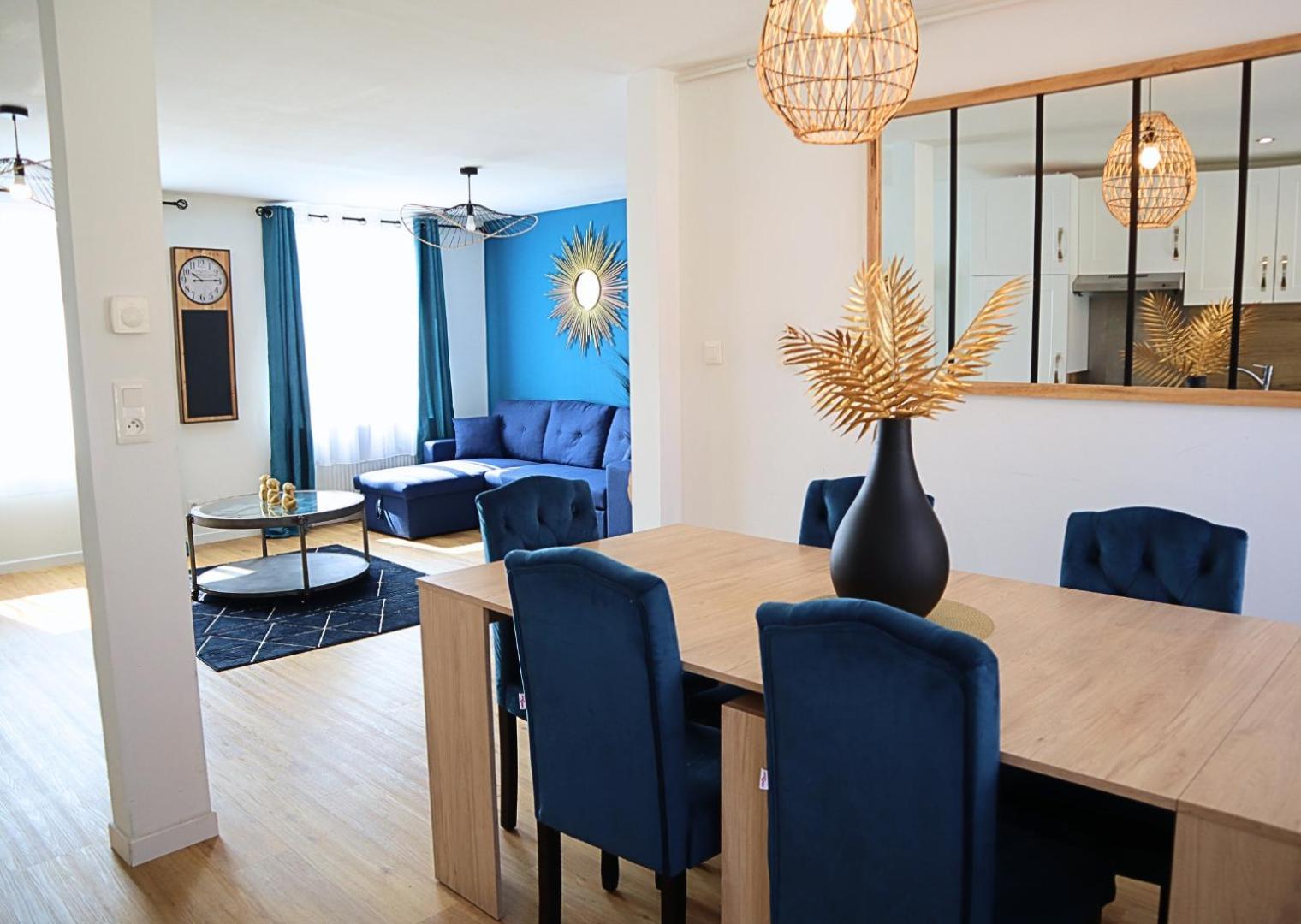 Appartement - Parking Prive Gratuit, Proche Centre-Ville Et Gare De Saint-Omer